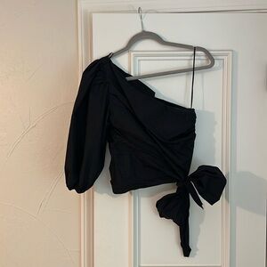 One shoulder black top with bow